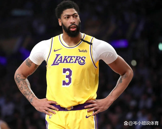 问鼎娱乐-关于浓眉哥连续二十场比赛得分超过高光表现，FPX挑战极限！的信息